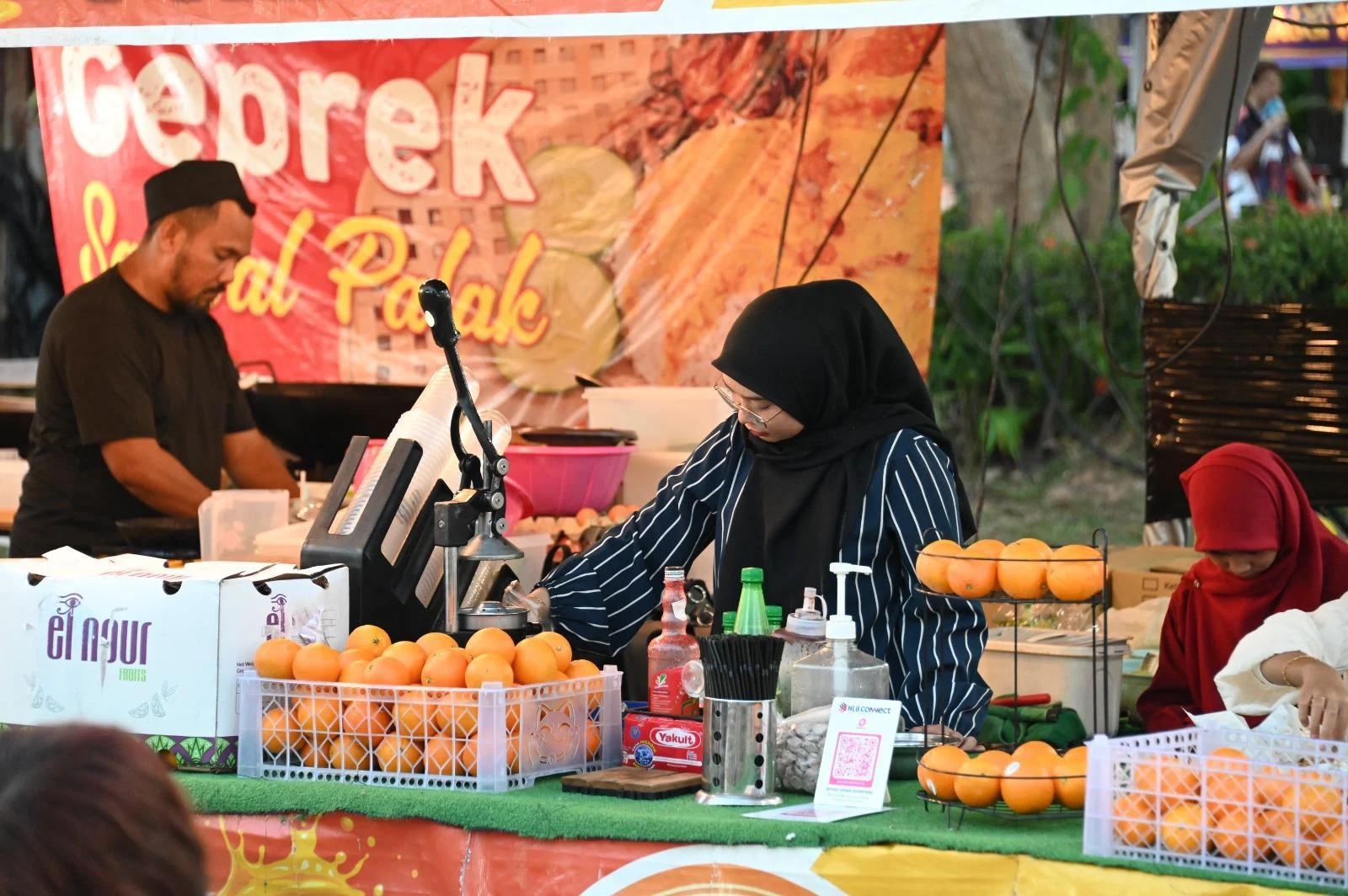 Local entrepreneurs at Fiesta Tradisi Milenial